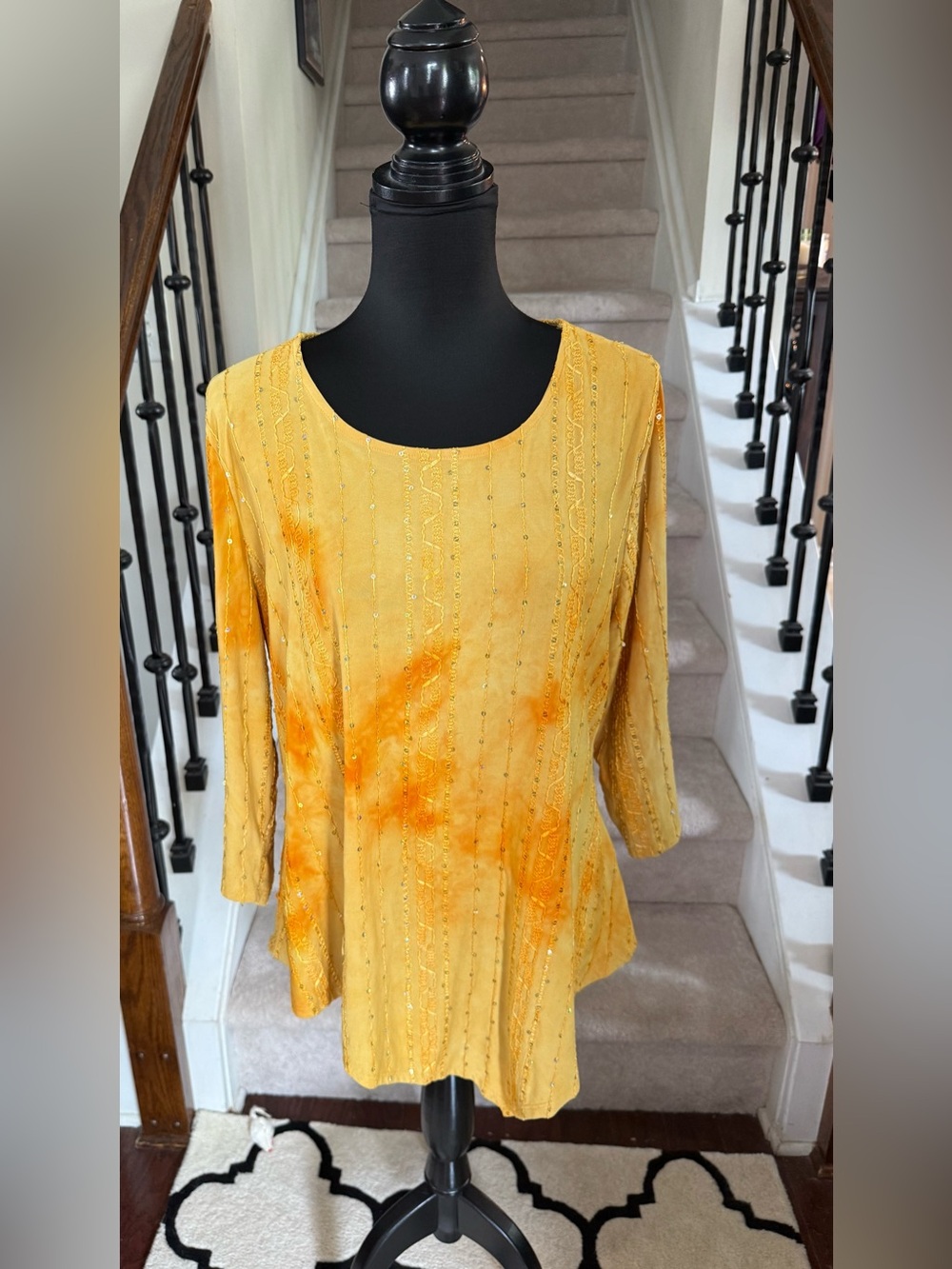 Ladies Artsy Embellished Scoop-Neck Tunic